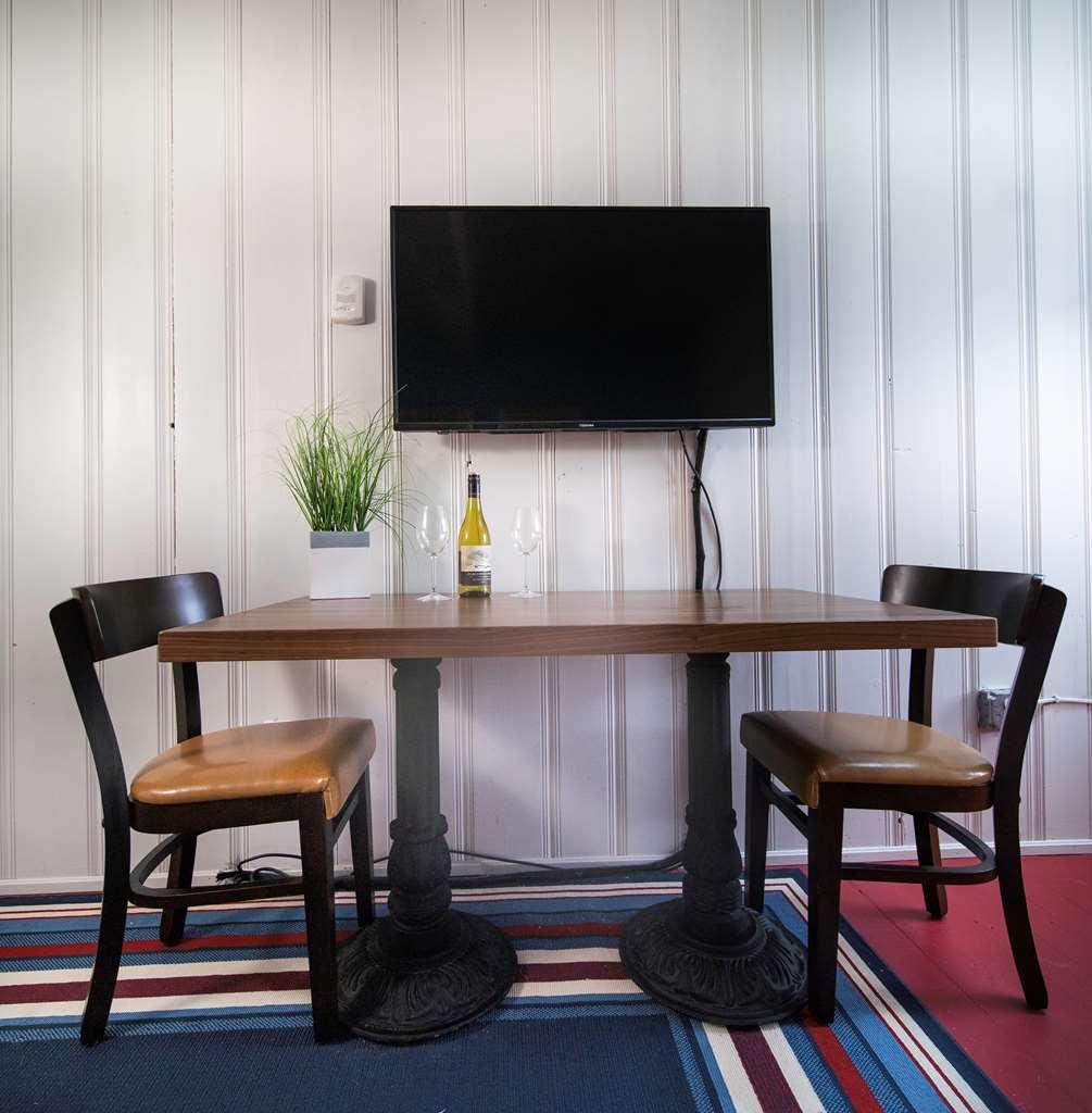 Surfside Inn Чатем Номер фото