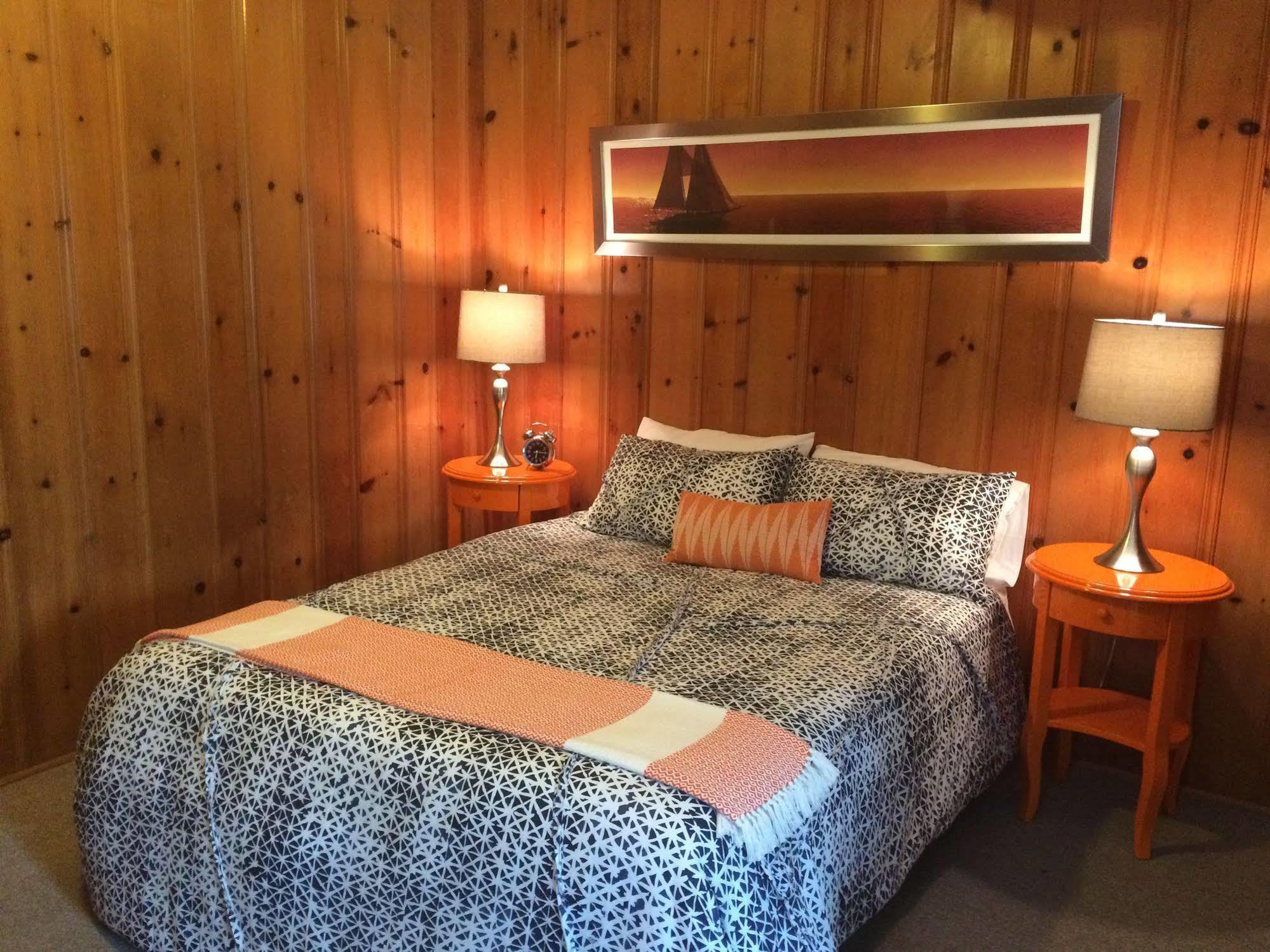 Surfside Inn Чатем Екстер'єр фото